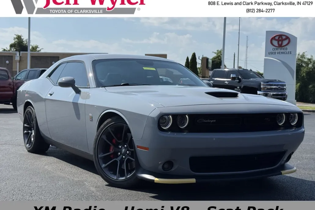 2022 Dodge Challenger R/T Scat Pack photo 1