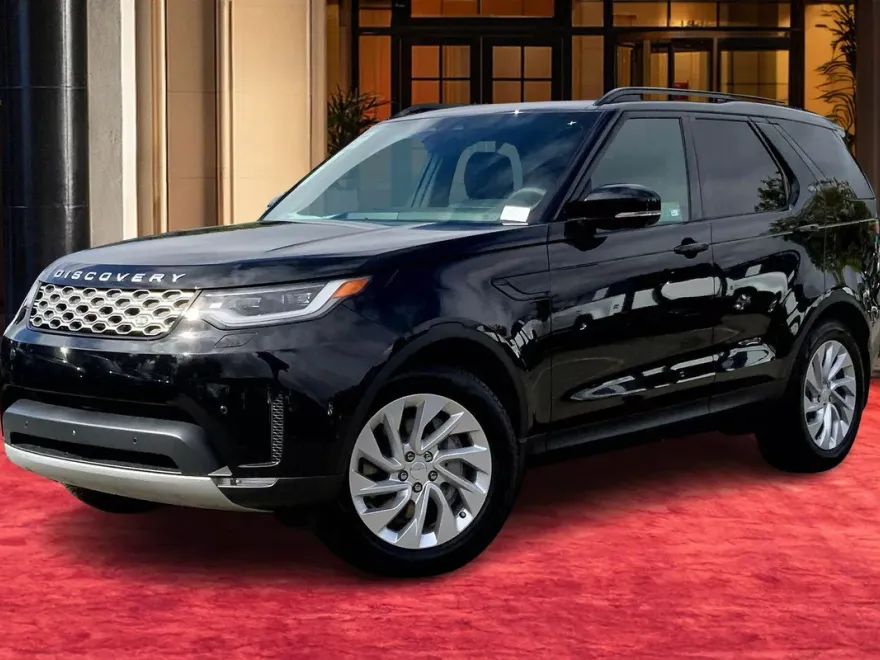 2025 Land Rover Discovery S photo 1