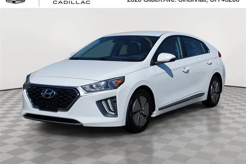 2022 Hyundai Ioniq SE photo 1