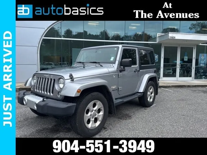 2015 Jeep Wrangler Sahara photo 1