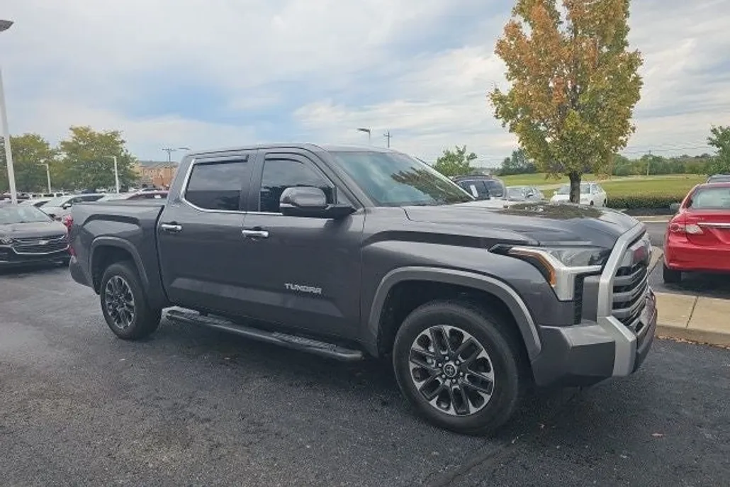 2024 Toyota Tundra Limited photo 1