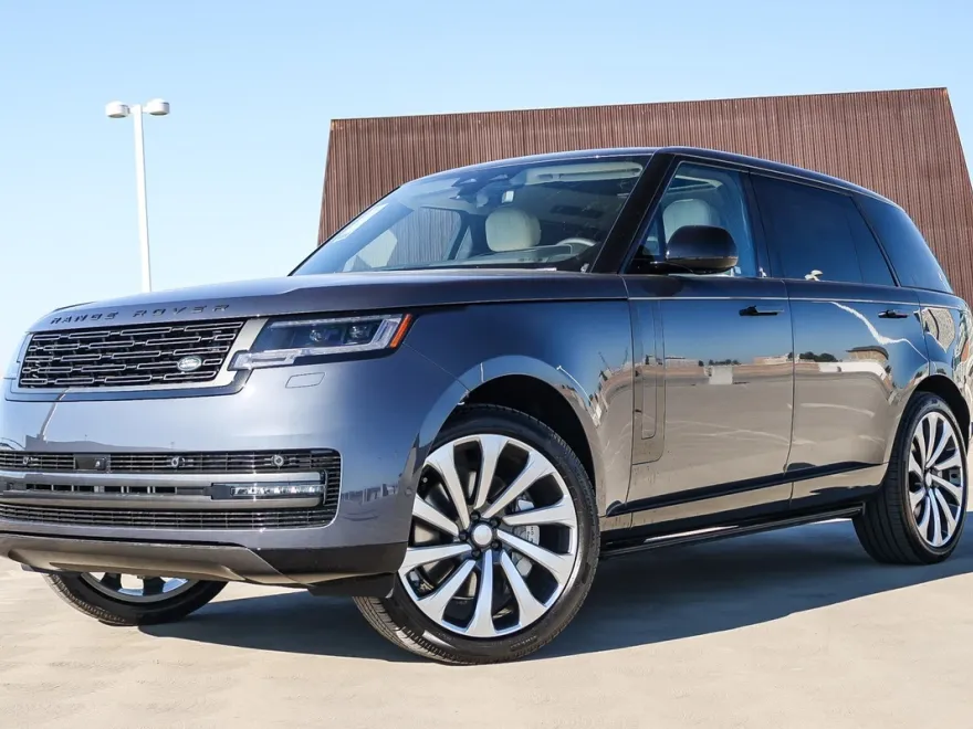 2025 Land Rover Range Rover SE photo 1
