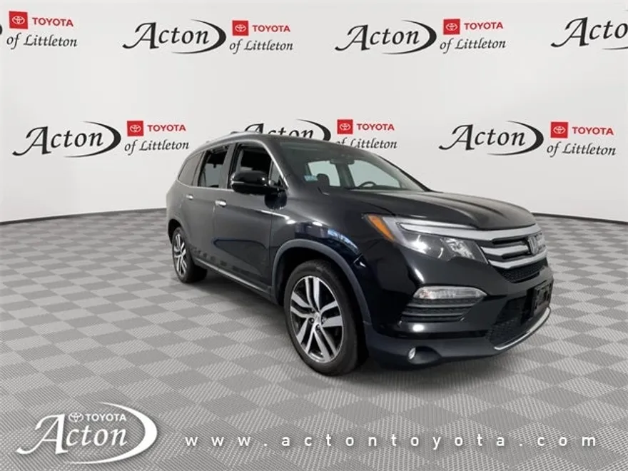 2016 Honda Pilot Elite photo 1