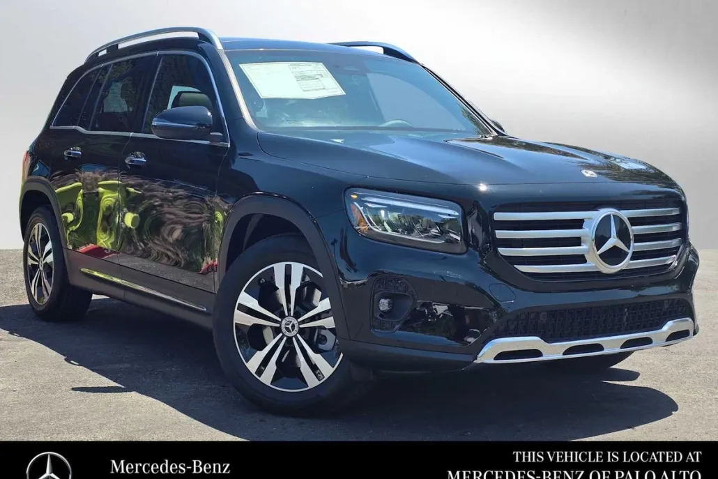 2025 Mercedes Benz GLB 250 photo 1