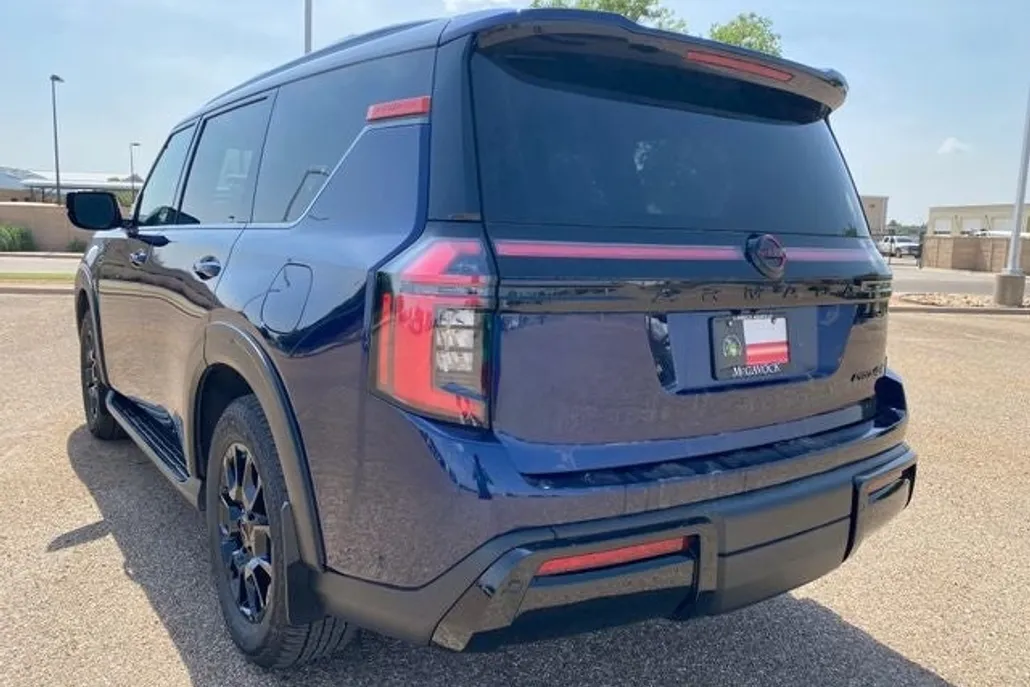 2025 Nissan Armada photo 1