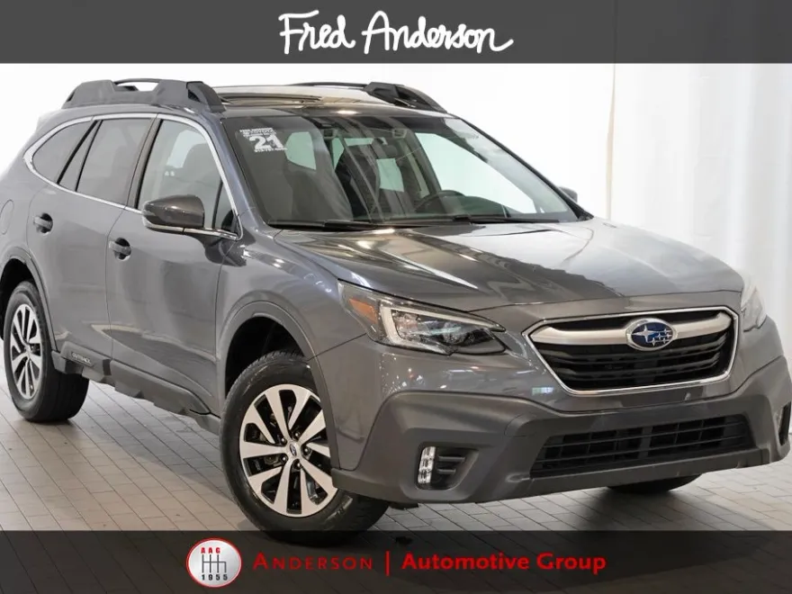2021 Subaru Outback Premium photo 1