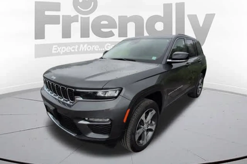 2024 Jeep Grand Cherokee Limited photo 1