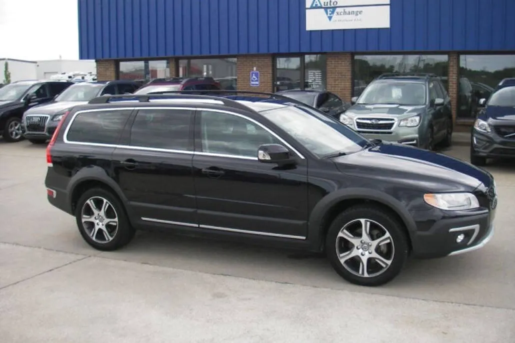 2015 Volvo XC70 T6 photo 1