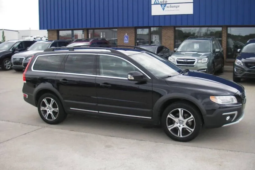2015 Volvo XC70 T6 photo 1