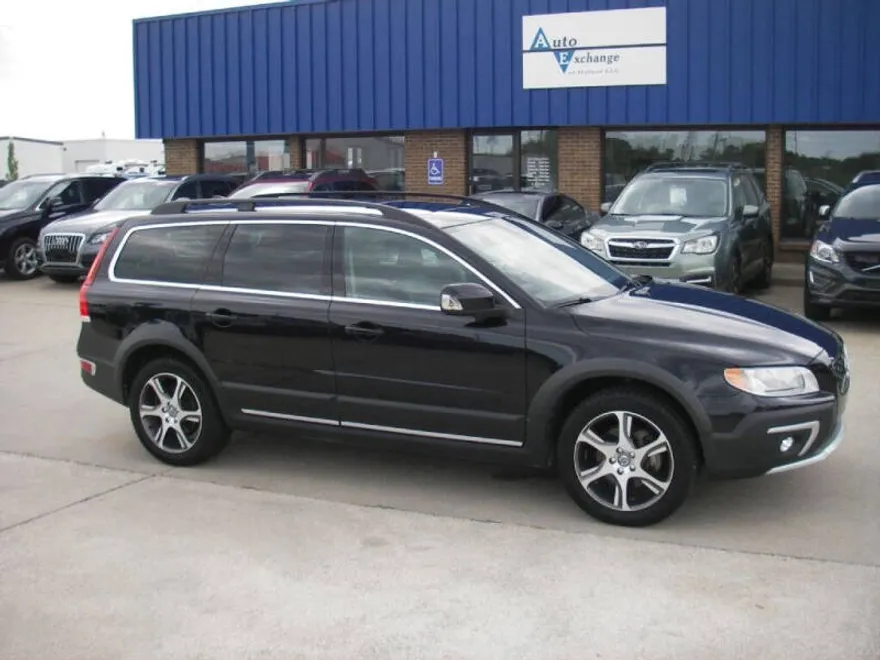 2015 Volvo XC70 T6 photo 1