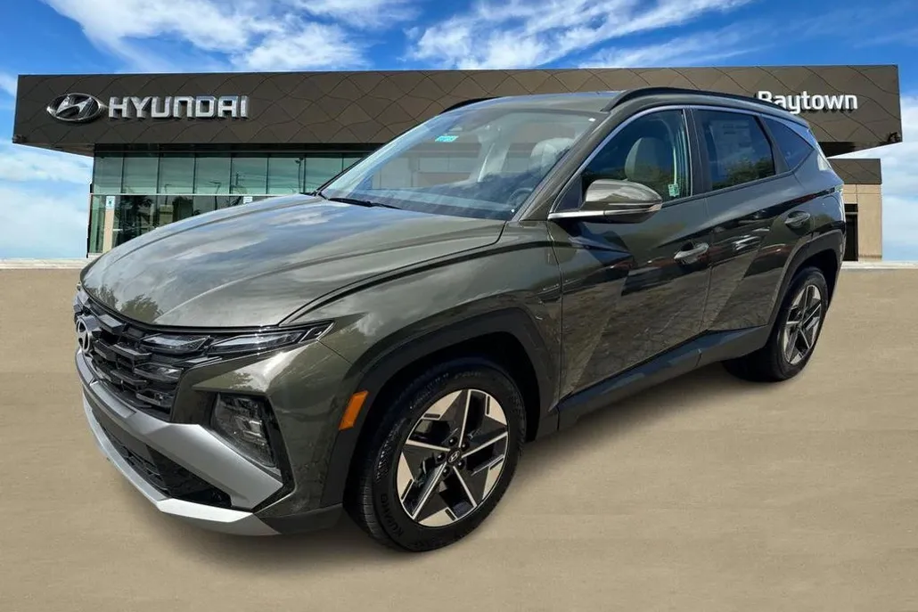 2025 Hyundai Tucson SEL photo 1