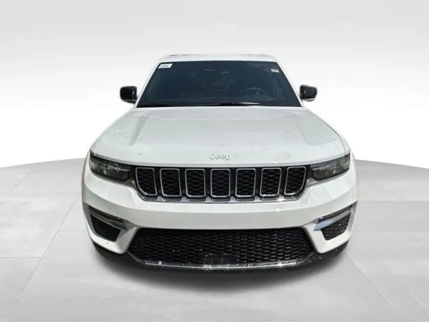 2025 Jeep Grand Cherokee Limited photo 1