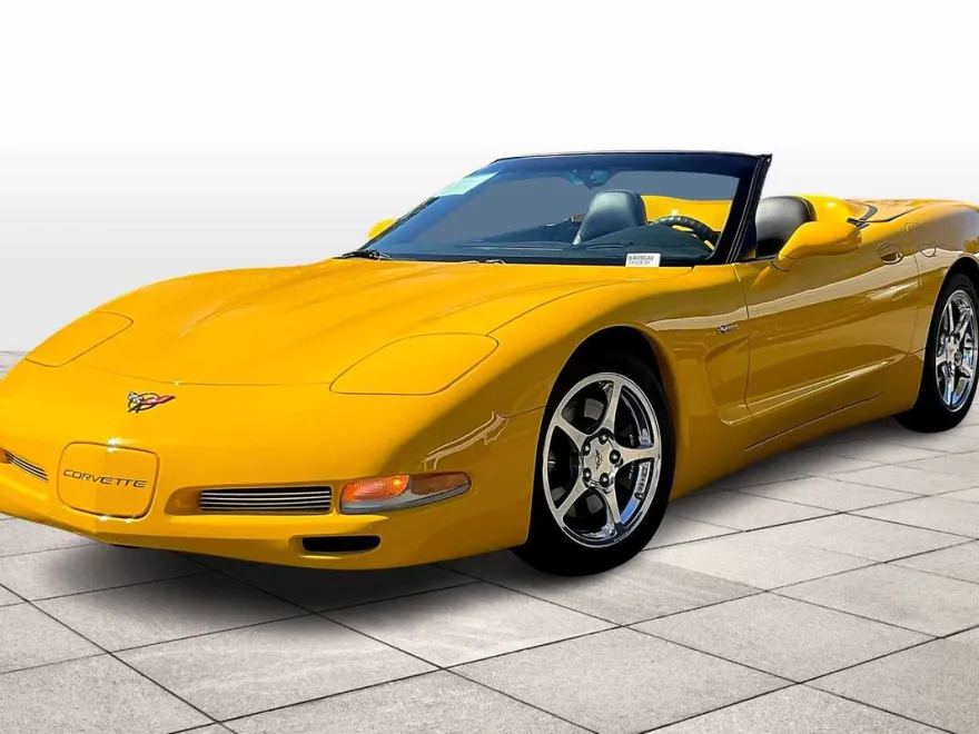 2004 Chevrolet Corvette Convertible photo 1