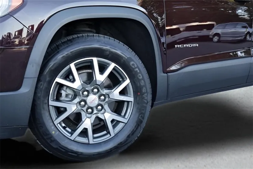 2021 Gmc Acadia SLE photo 1