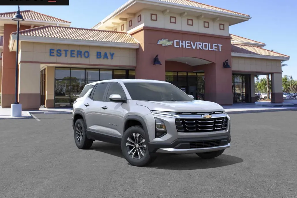 2026 Chevrolet Equinox LT photo 1