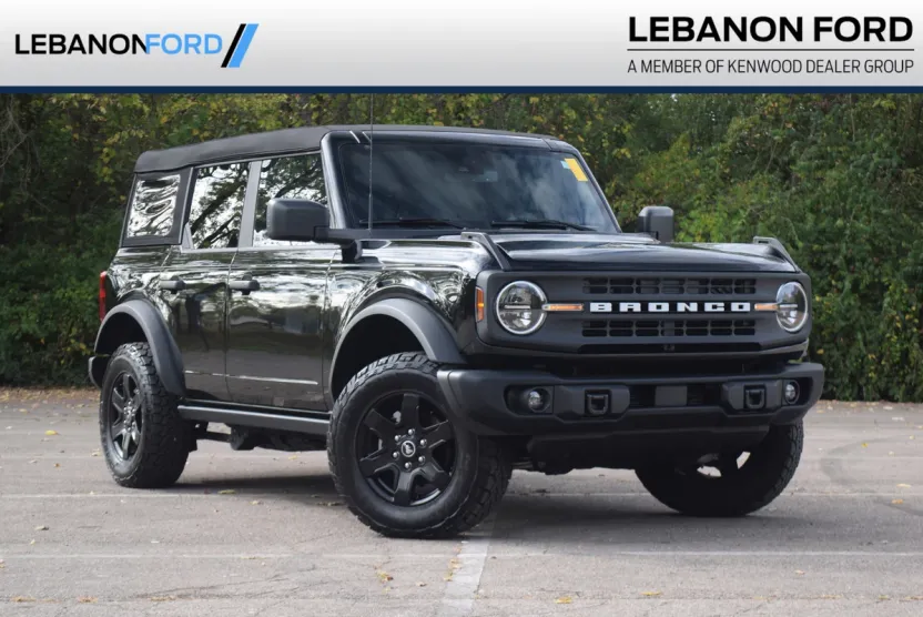 2024 Ford Bronco Black Diamond photo 1