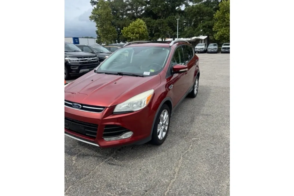 2015 Ford Escape Titanium photo 1