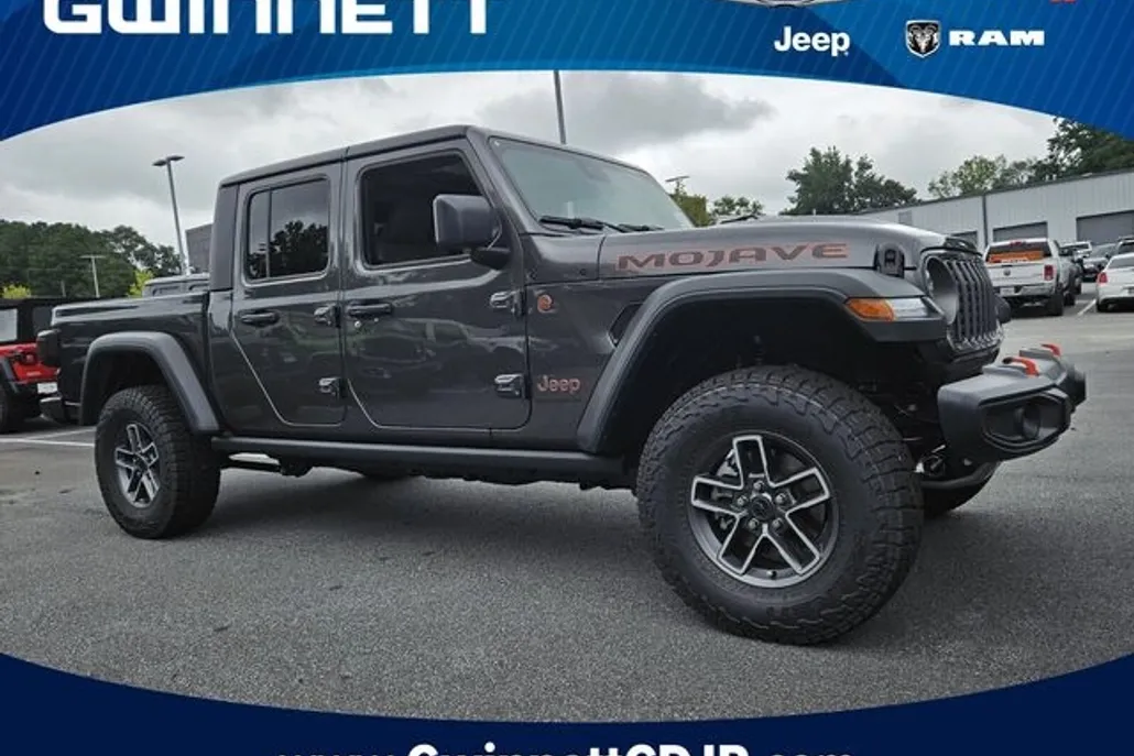 2025 Jeep Gladiator Mojave photo 1