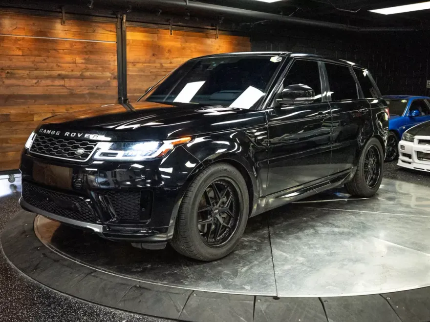 2018 Land Rover Range Rover Sport HSE photo 1