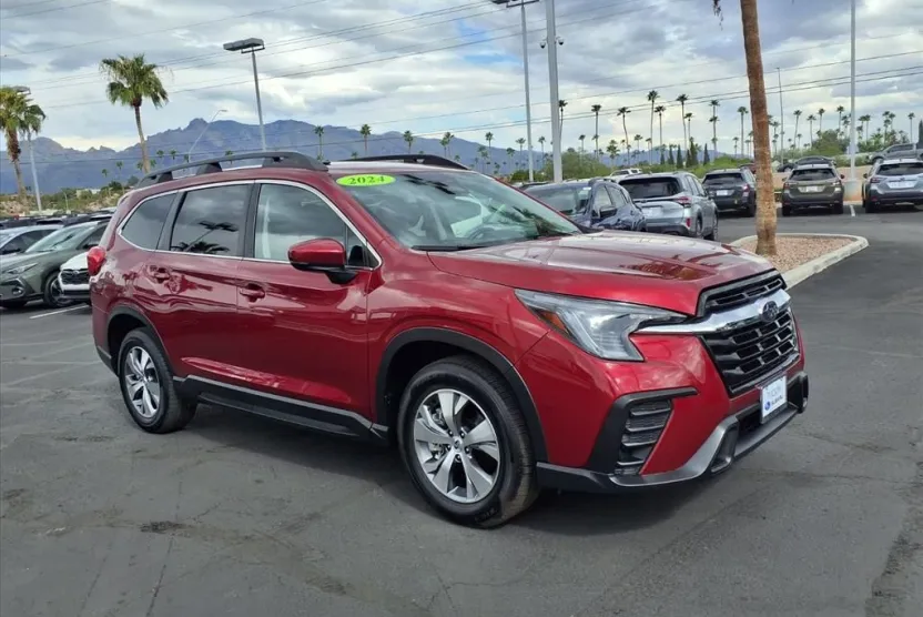 2024 Subaru Ascent Premium photo 1