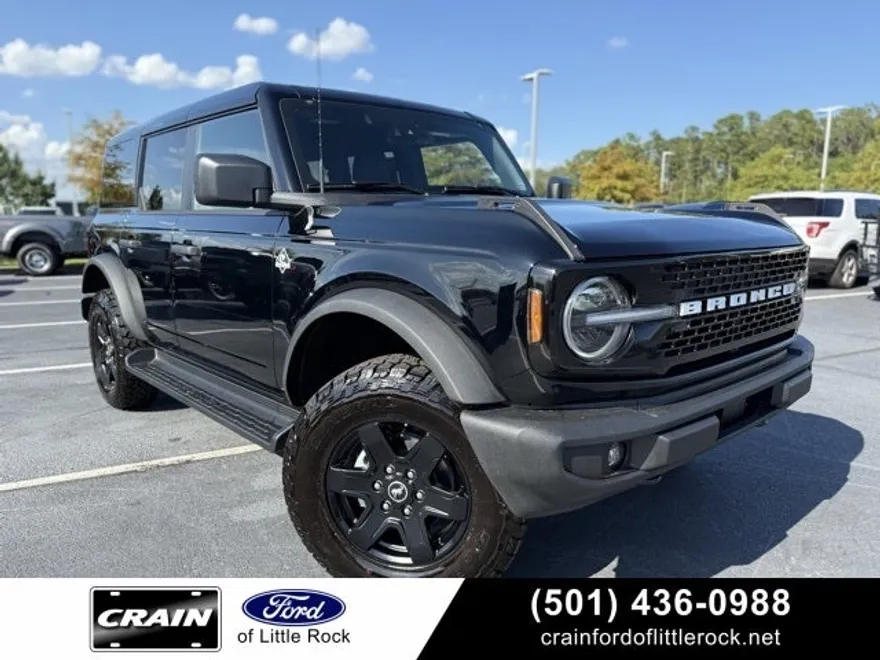 2025 Ford Bronco Outer Banks photo 1