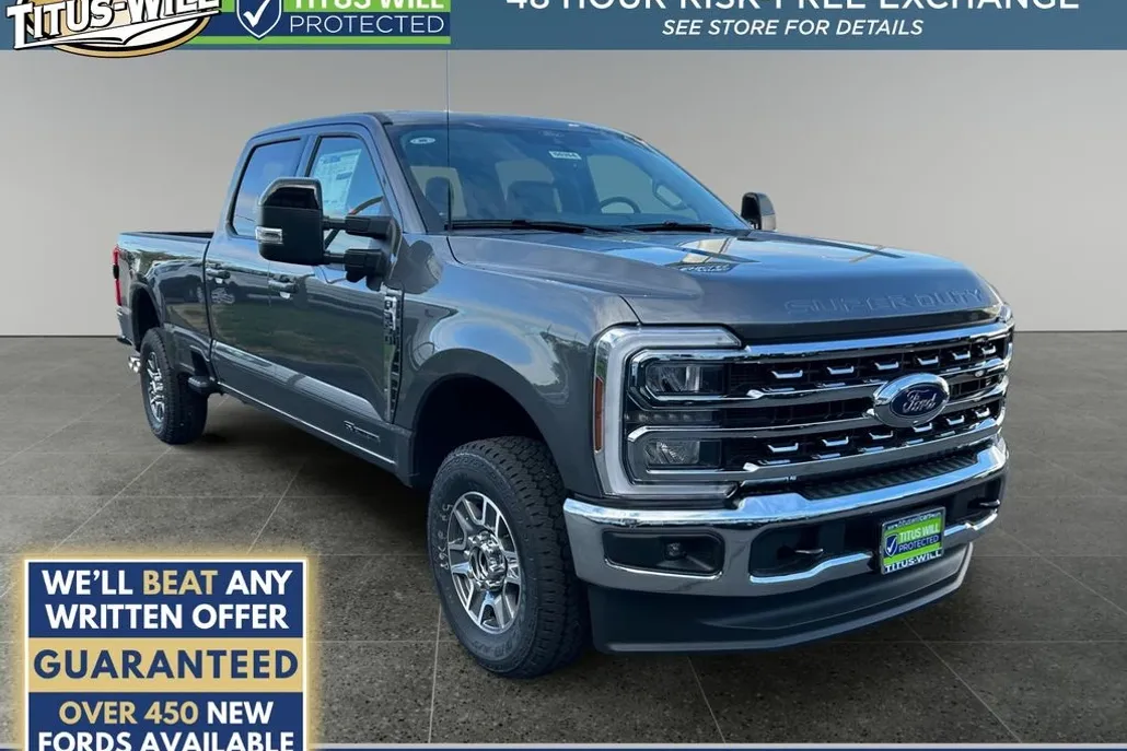 2025 Ford F-250 Lariat photo 1