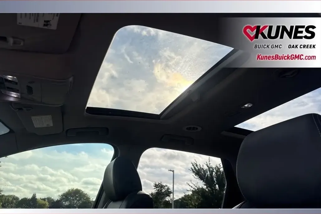 2018 Buick Enclave Premium photo 1