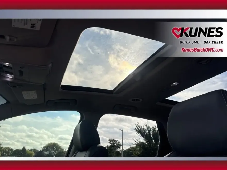 2018 Buick Enclave Premium photo 1