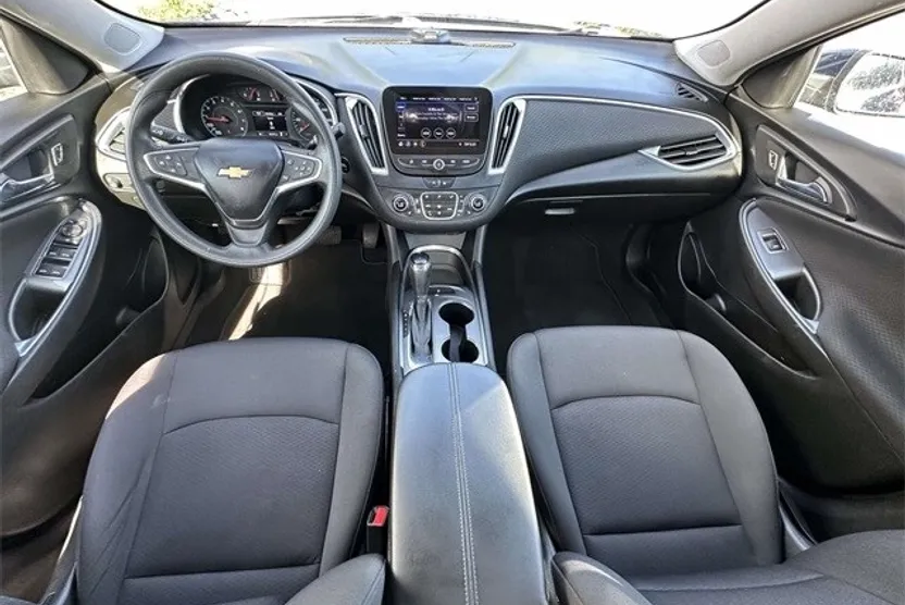 2020 Chevrolet Malibu 1LT photo 1