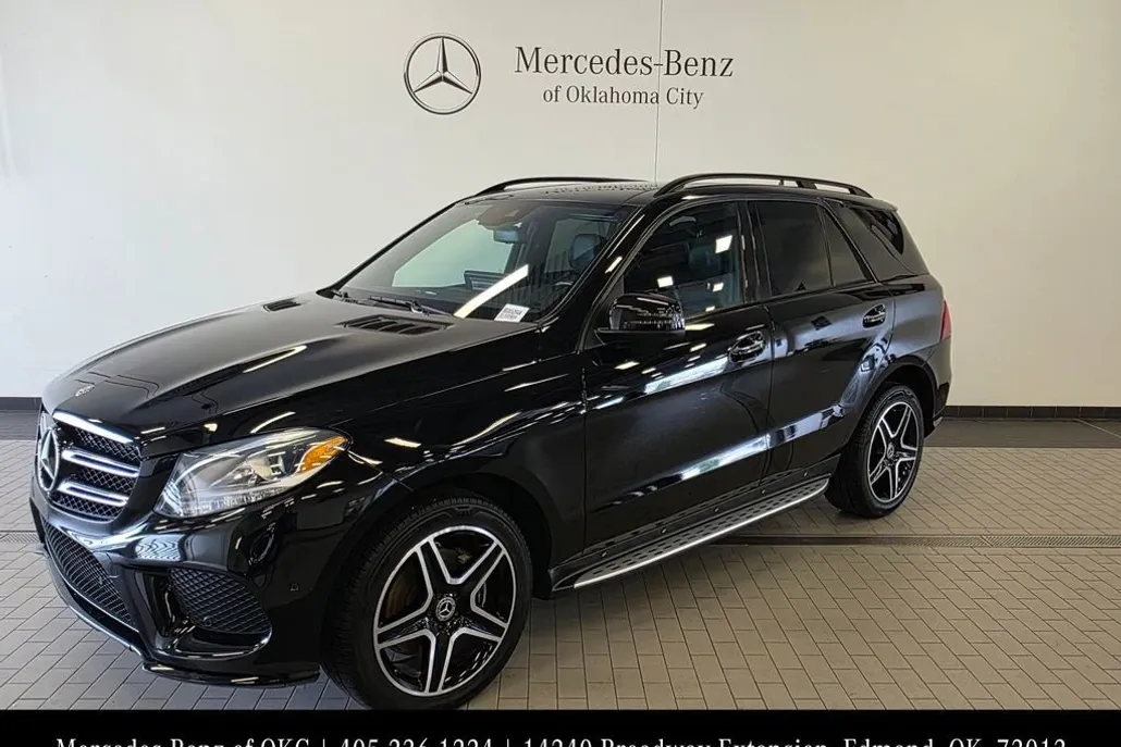 2018 Mercedes Benz GLE 43 photo 1