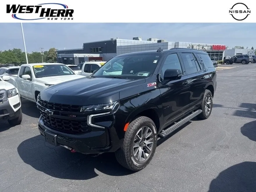 2023 Chevrolet Tahoe Z71 photo 1