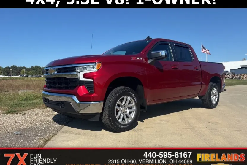 2023 Chevrolet Silverado 1500 LT photo 1