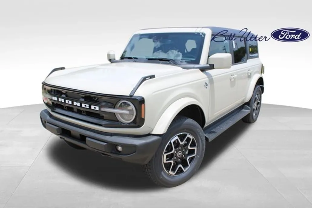 2025 Ford Bronco Outer Banks photo 1
