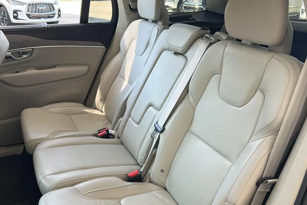 2022 Volvo XC90 Inscription photo 1