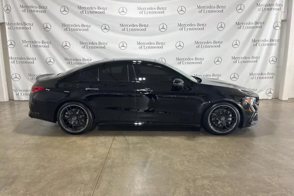 2023 Mercedes Benz CLA 45 4MATIC photo 1