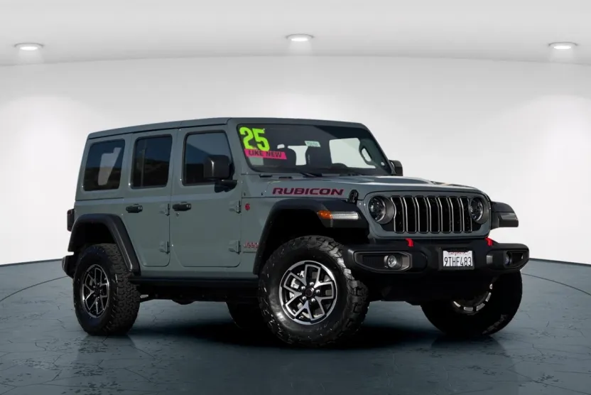 2025 Jeep Wrangler Rubicon photo 1