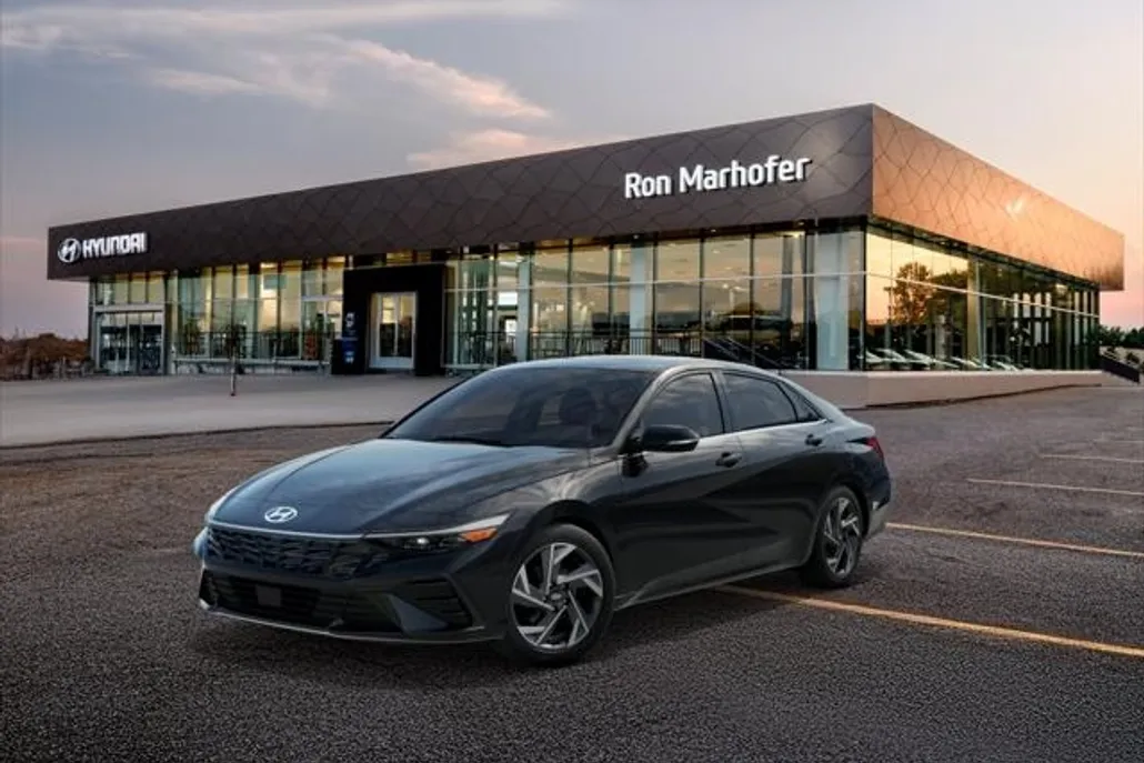 2025 Hyundai Elantra Hybrid Limited photo 1