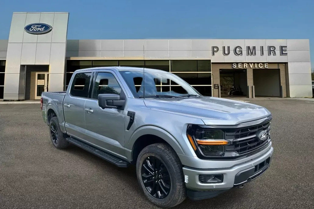 2025 Ford F-150 XLT photo 1