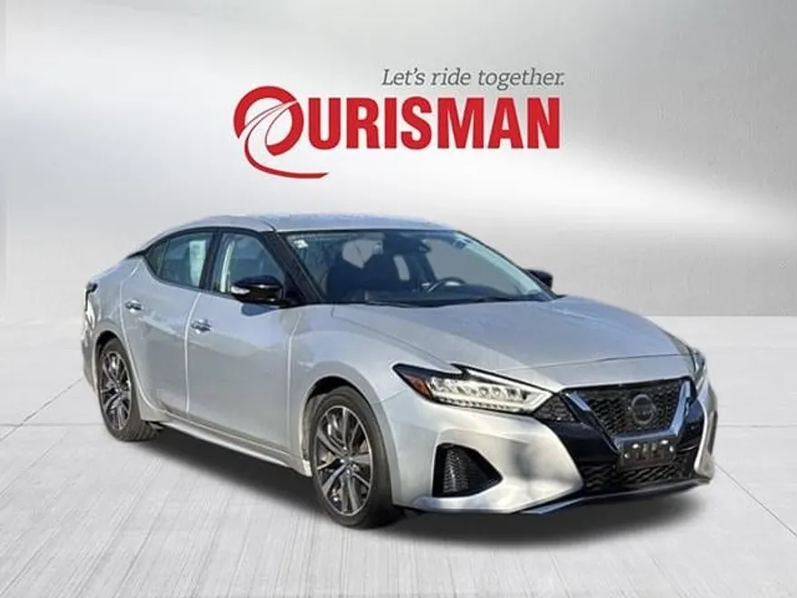 2020 Nissan Maxima SV photo 1
