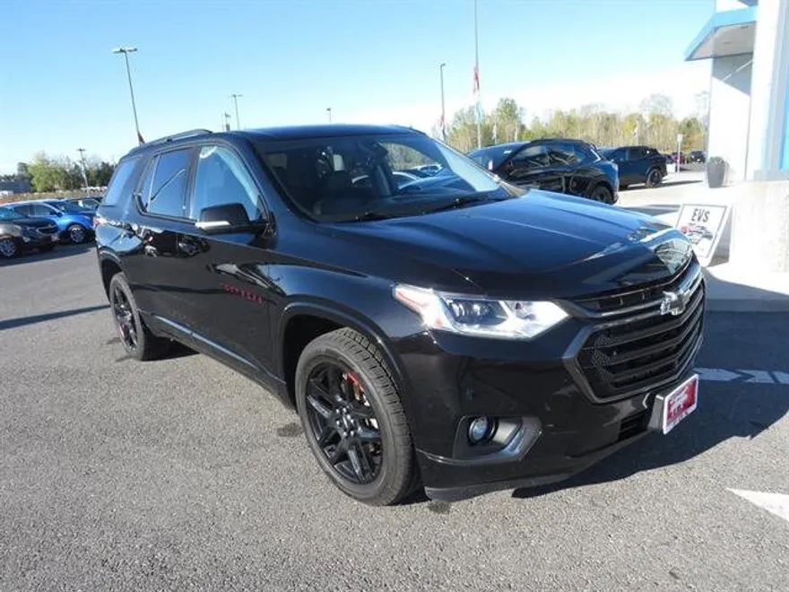 2020 Chevrolet Traverse Premier photo 1