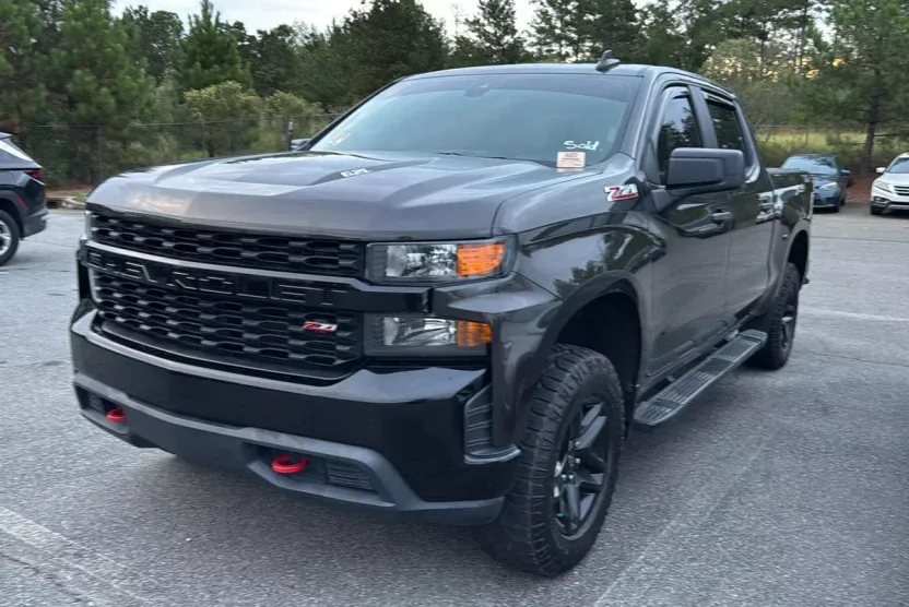 2022 Chevrolet Silverado 1500 Custom Trail Boss photo 1