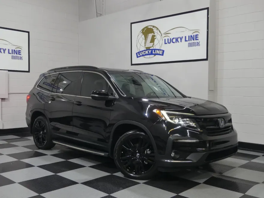 2021 Honda Pilot Special Edition photo 1