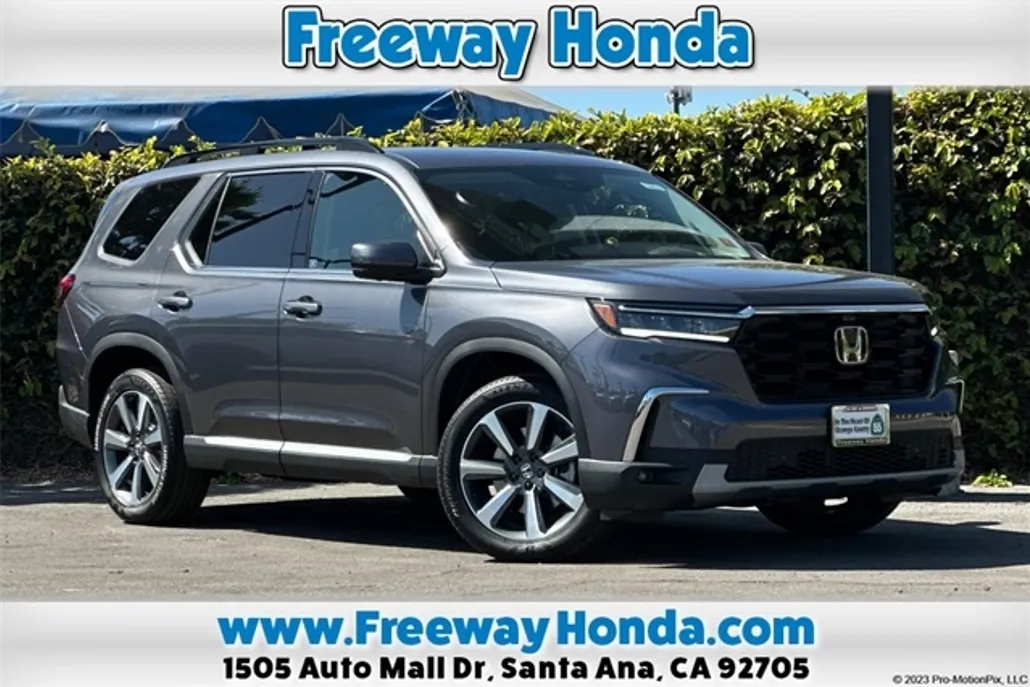 2025 Honda Pilot Elite photo 1