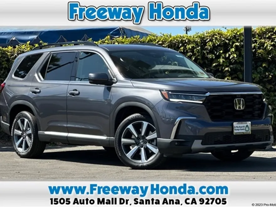 2025 Honda Pilot Elite photo 1