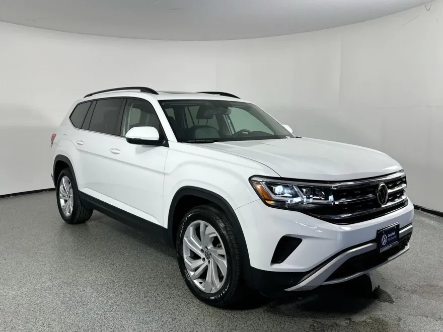2022 Volkswagen Atlas V6 SE Technology photo 1