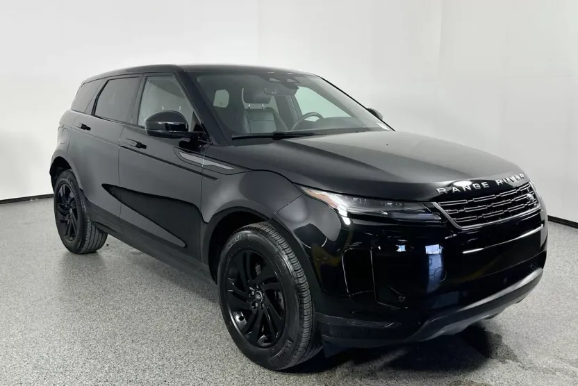 2025 Land Rover Range Rover Evoque S photo 1