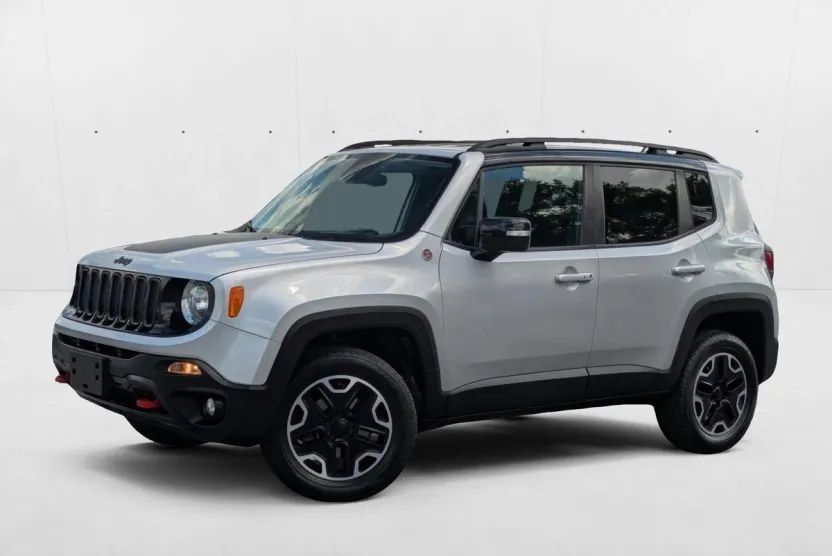 2016 Jeep Renegade Trailhawk photo 1