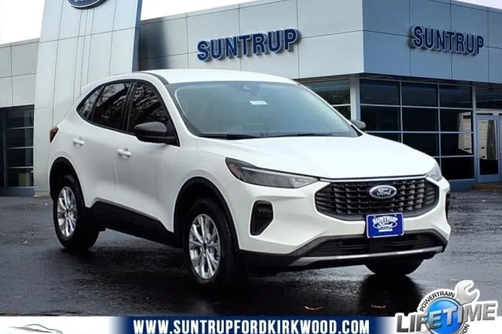 2025 Ford Escape Active photo 1