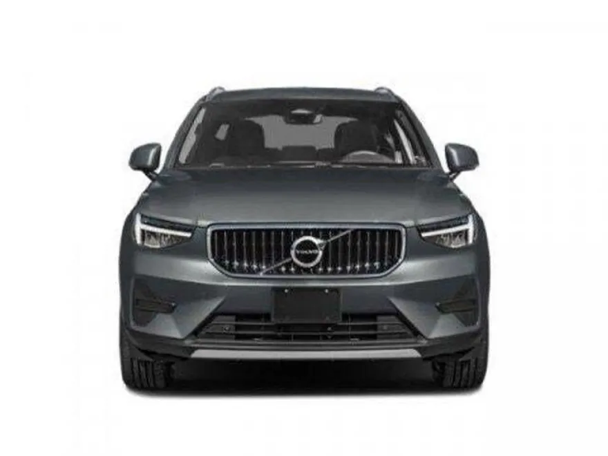 2026 Volvo XC40 Plus photo 1