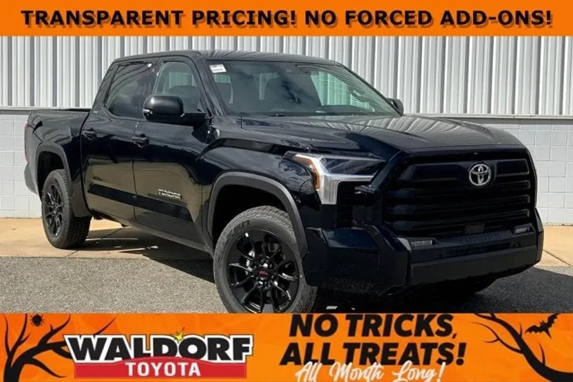 2026 Toyota Tundra SR5 CrewMax photo 1